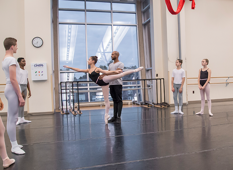 COCA ballet dancers