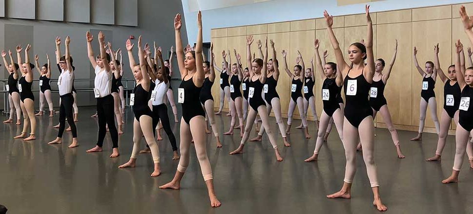 Dancers in audition