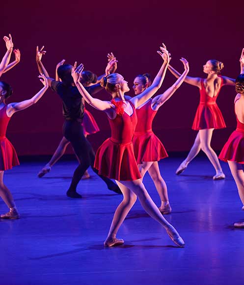 Ballet Eclectica performing on stage